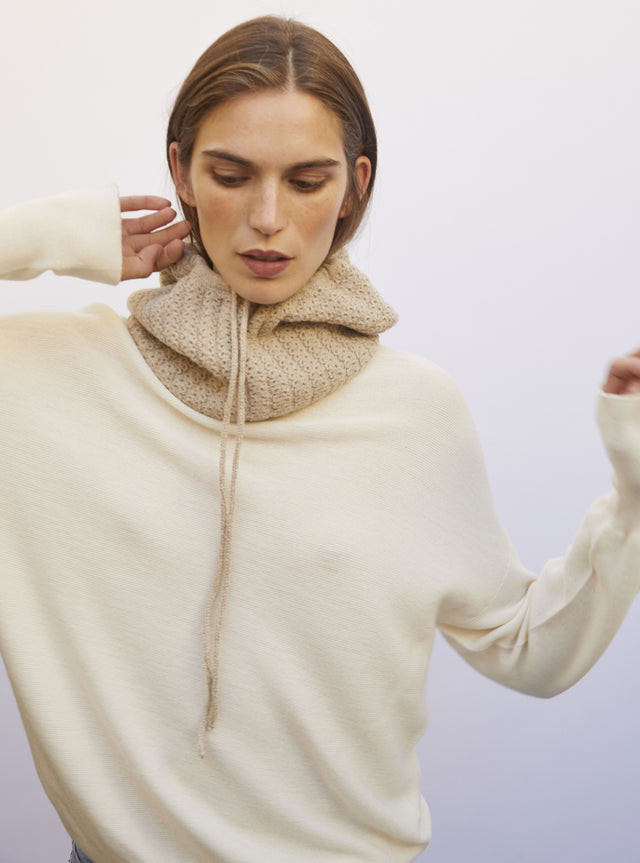 cagoule en maille torsadée - Image principale