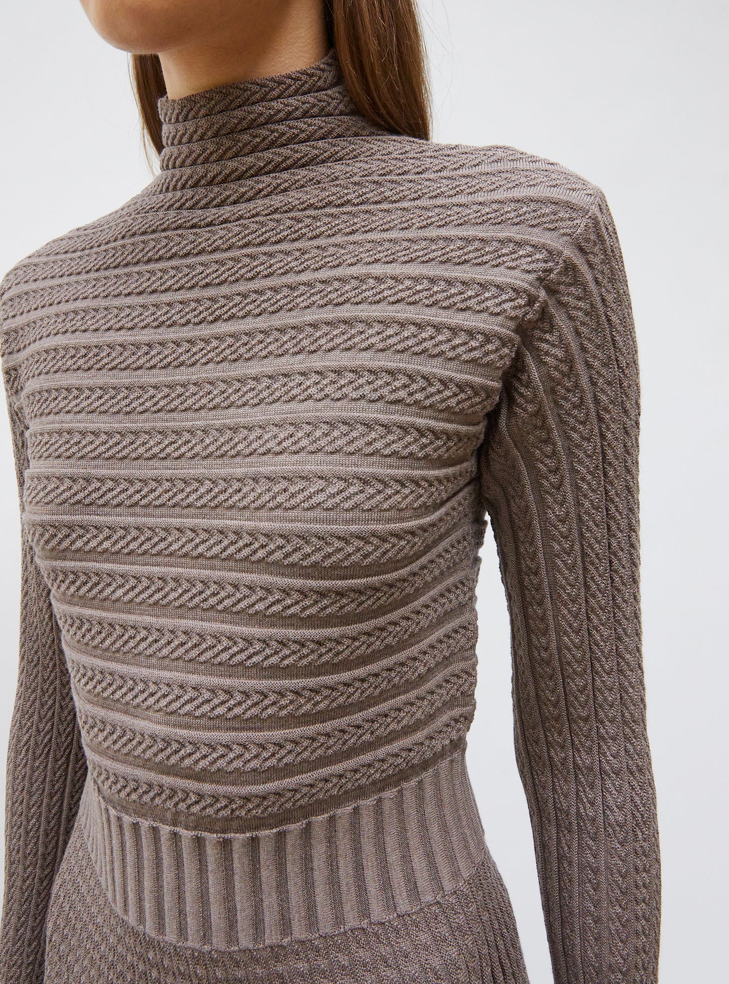 Robe de luxe femme - Robe longue maille plissée châtaigne
