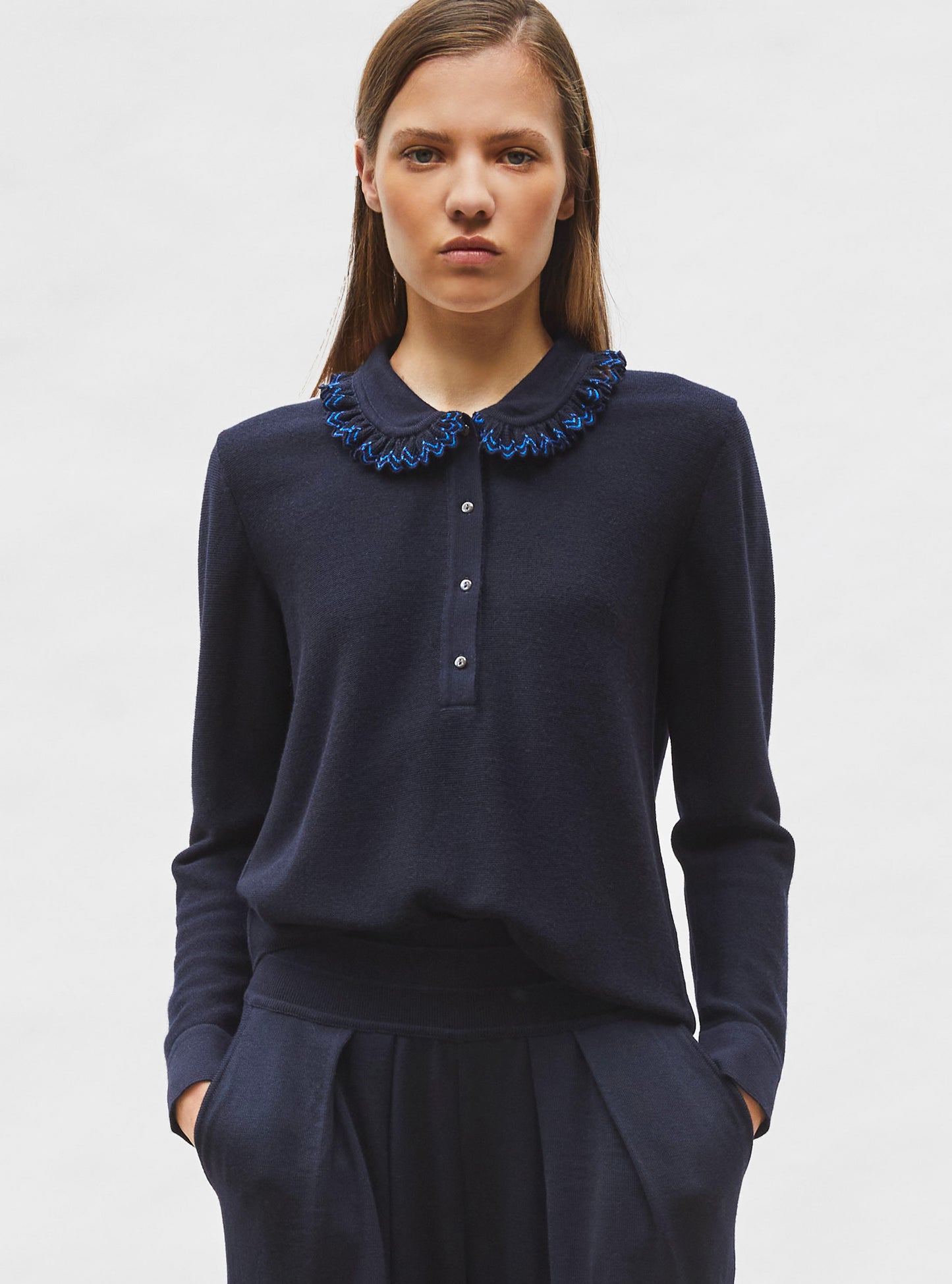 Chemise en maille col volanté nuit-bleu électrique - Vêtement en maille de luxe Molli