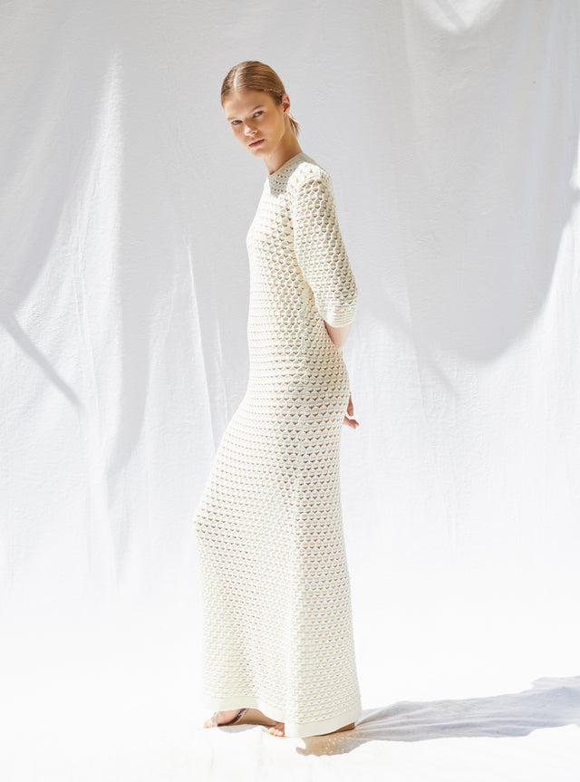 long dress in crocheted knit - Image principale