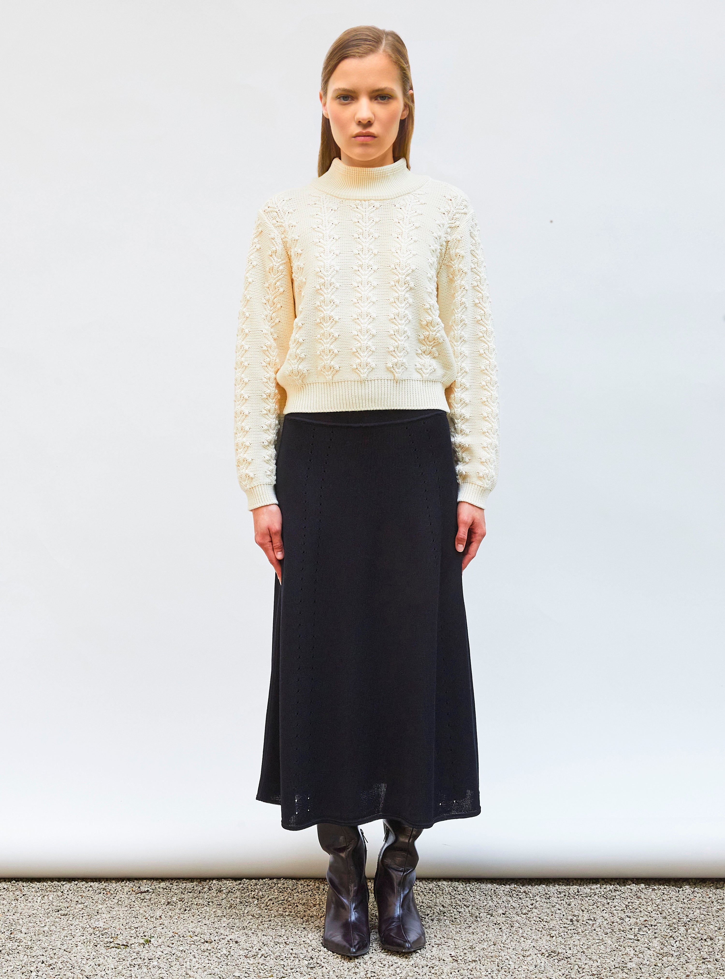 Jupe fluide en jersey soyeux noir profond - Vêtement en maille de luxe Molli