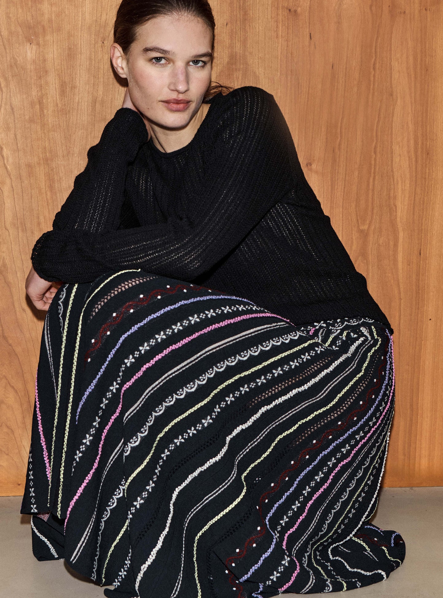 Jupe longue maille plumetis noir profond-multi - Vêtement en maille de luxe Molli