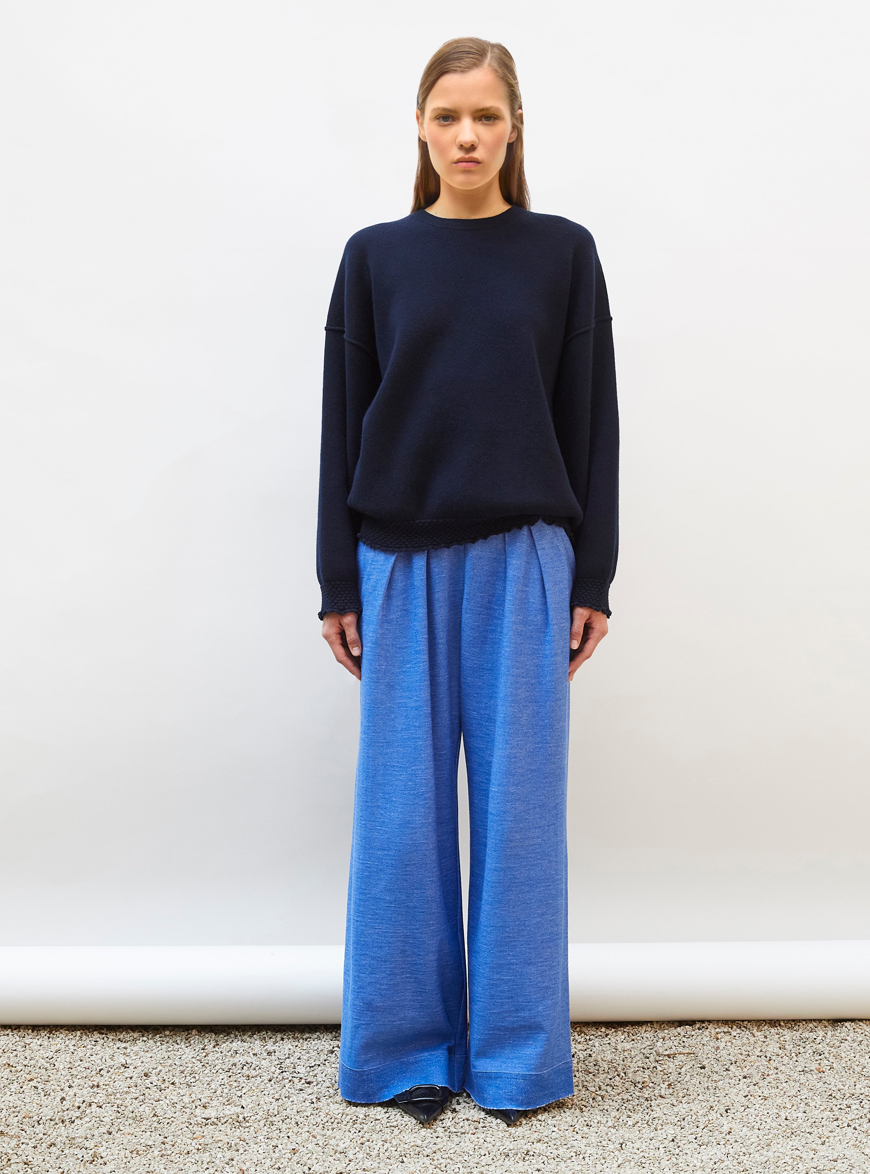 Sweat loose finitions smockées Nuit - Vêtement de luxe femme