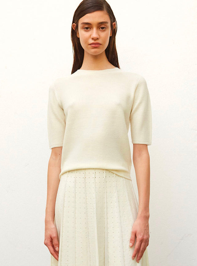 fine top with elbow-length sleeves - Image principale