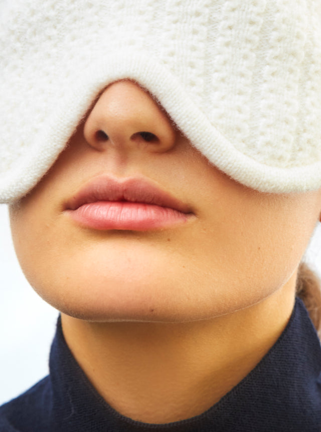knitted sleep mask - Image principale