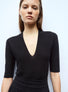 Tops, blouses de luxe femme - Top fin encolure V profond