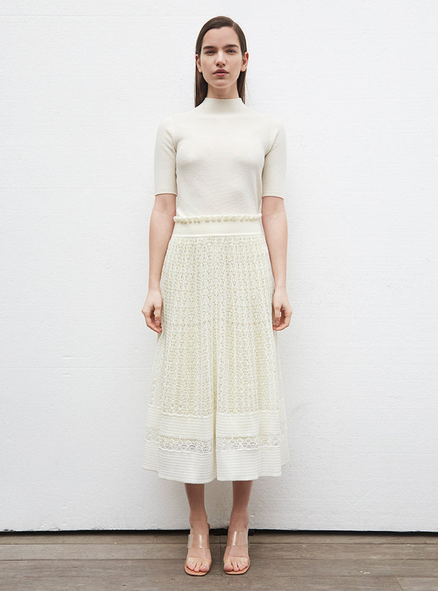 flowing skirt in precious knit - Image principale