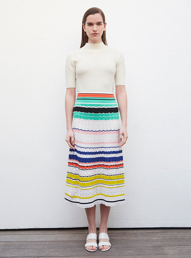 fine top with fitted, high collar - Image principale