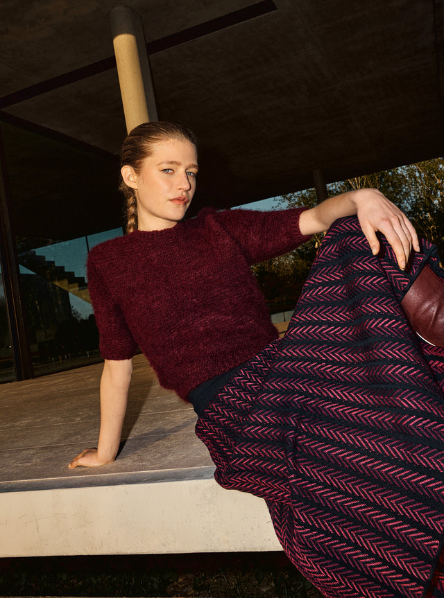 fluid skirt in herringbone knit - Image principale