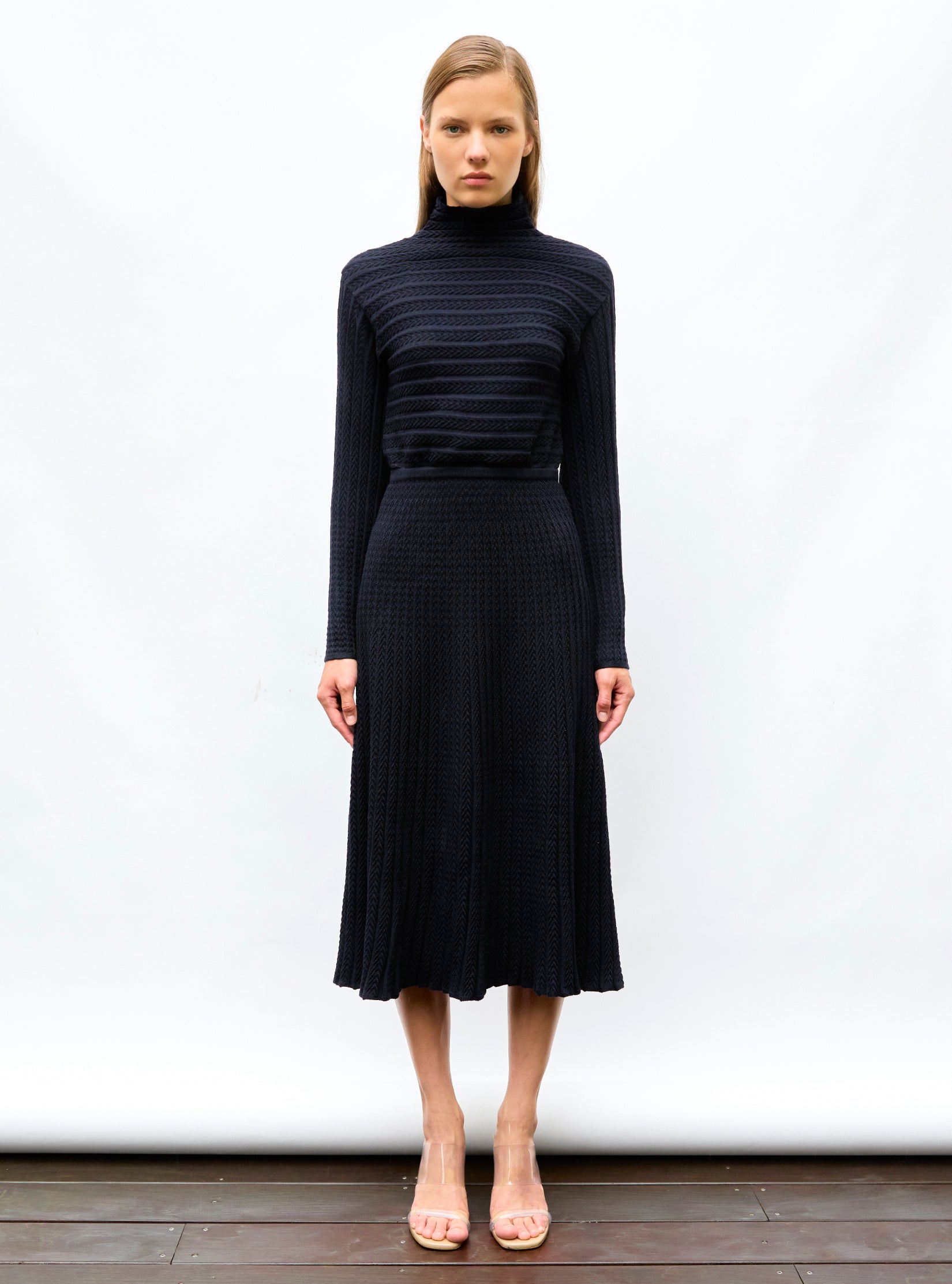 long dress in pleated knit midnight | Molli long dress in pleated knit midnight | Molli