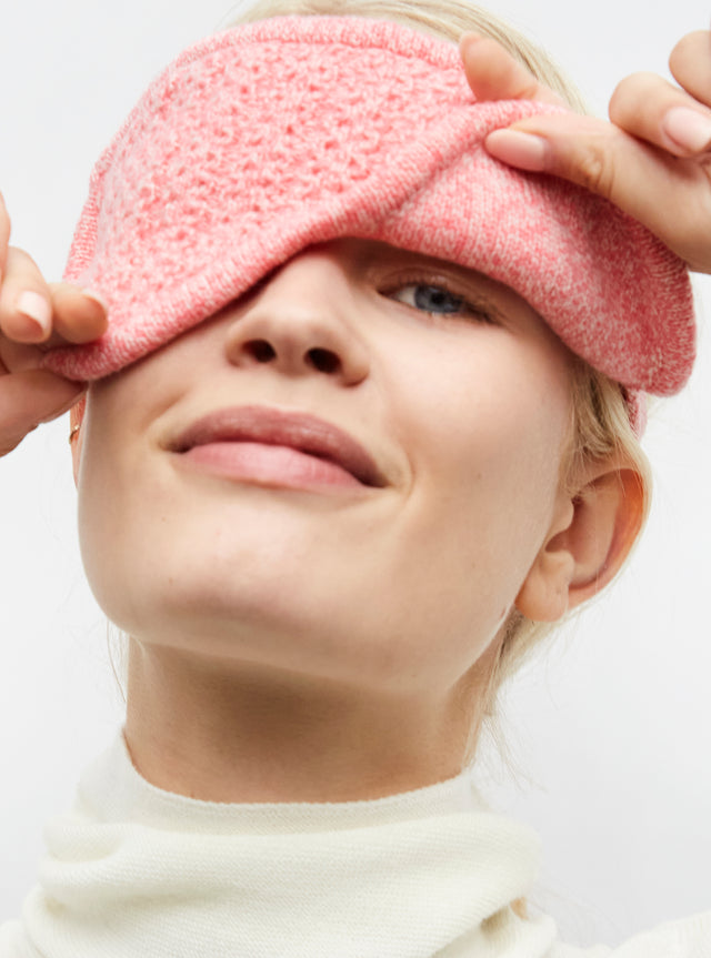 knitted sleep mask - Image principale