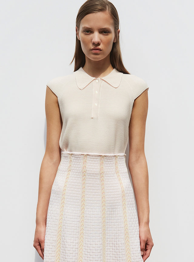 top with small moss-stitch collar - Image principale