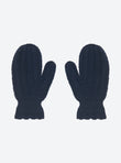 Cable knit mittens