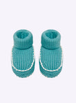 Baby slippers with crochet finishes