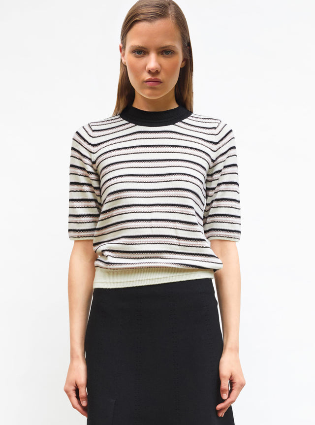 fine knit top with colorful stripes - Image principale