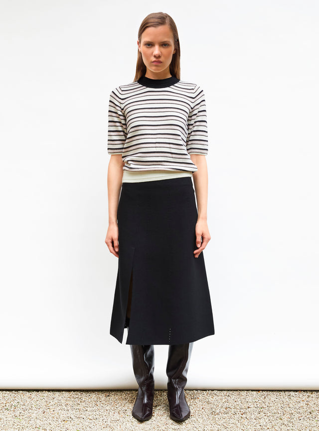 fine knit top with colorful stripes - Image principale