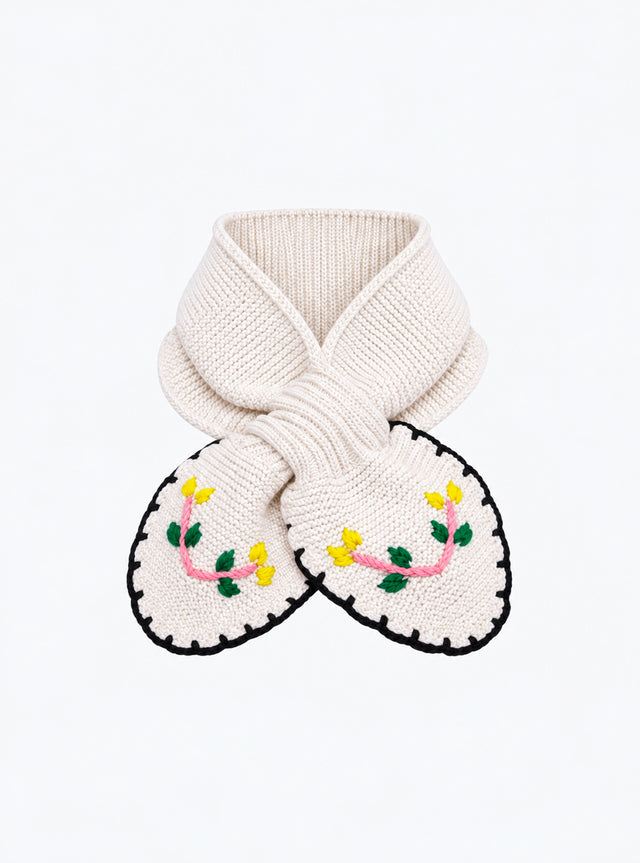 Hand-embroidered neck scarf - Image principale