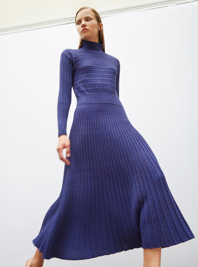 long pleated knit dress - Image principale