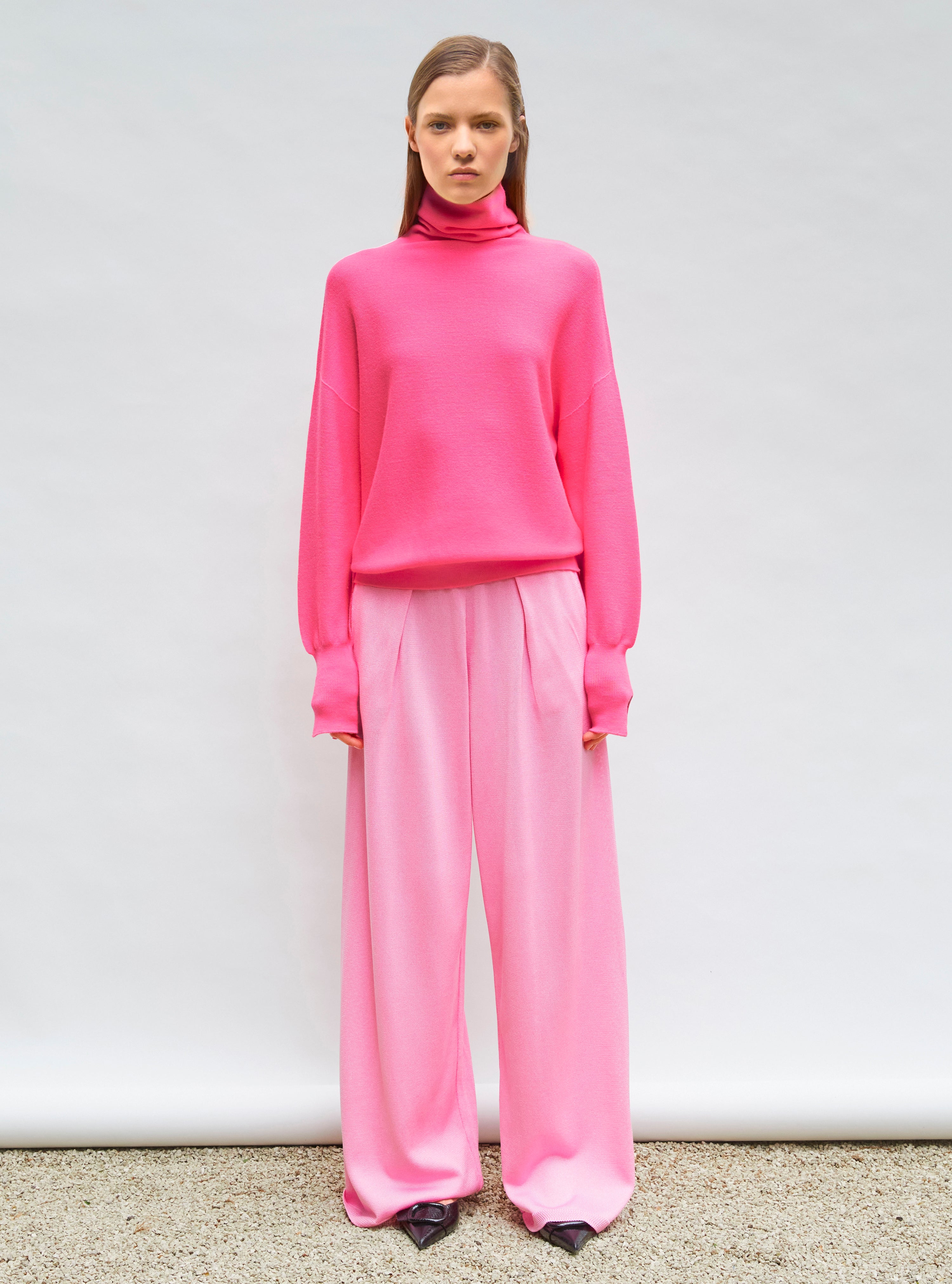 Top de luxe femme - Top fin maille point mousse col montant Rose fluo