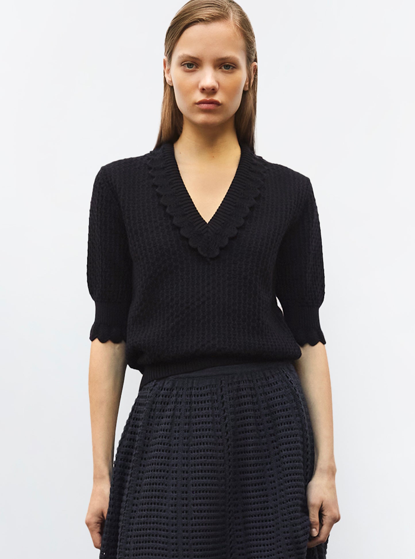 Tops de luxe femme - Top romantique à encolure v