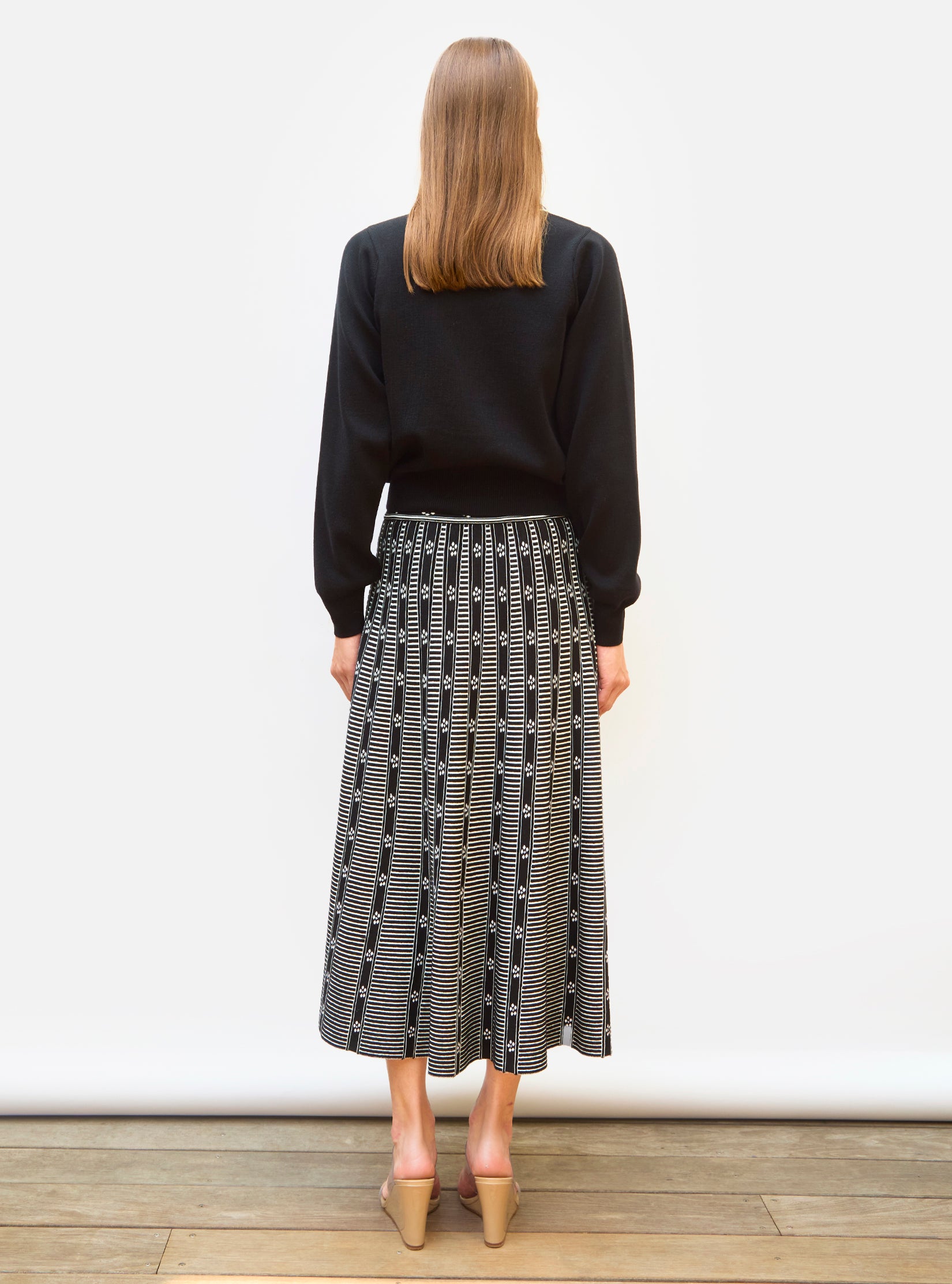 Chemise maille brodée main Noir Profond Naturel - Vêtement de luxe femme