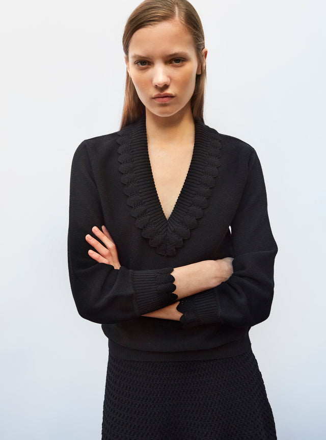 ruffled v-neck fine top - Image principale