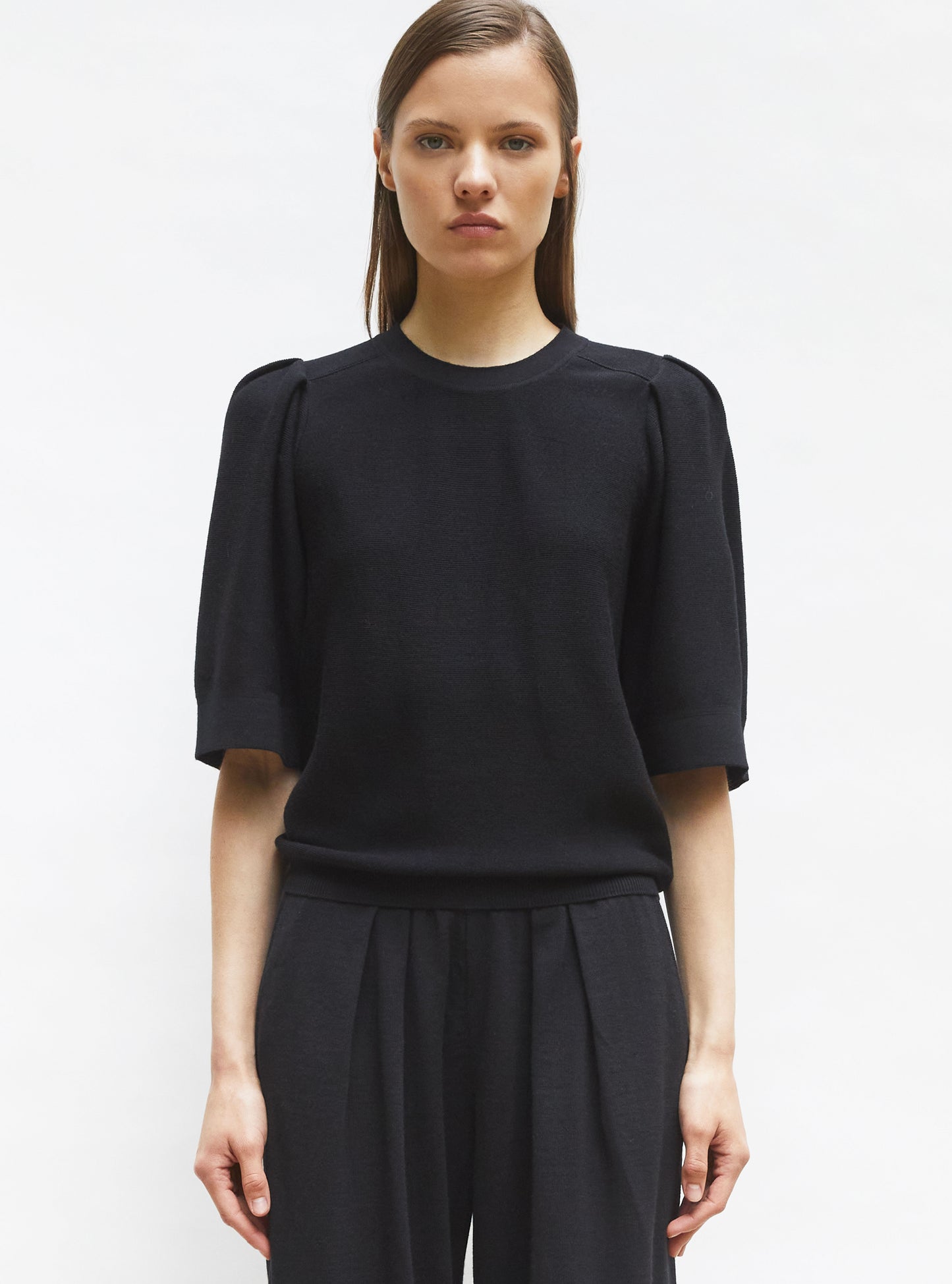 Tops, blouses de luxe femme - Top en maille manches froncées