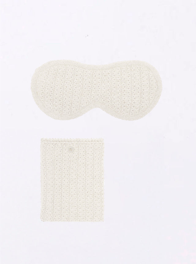 knitted sleep mask - Image principale