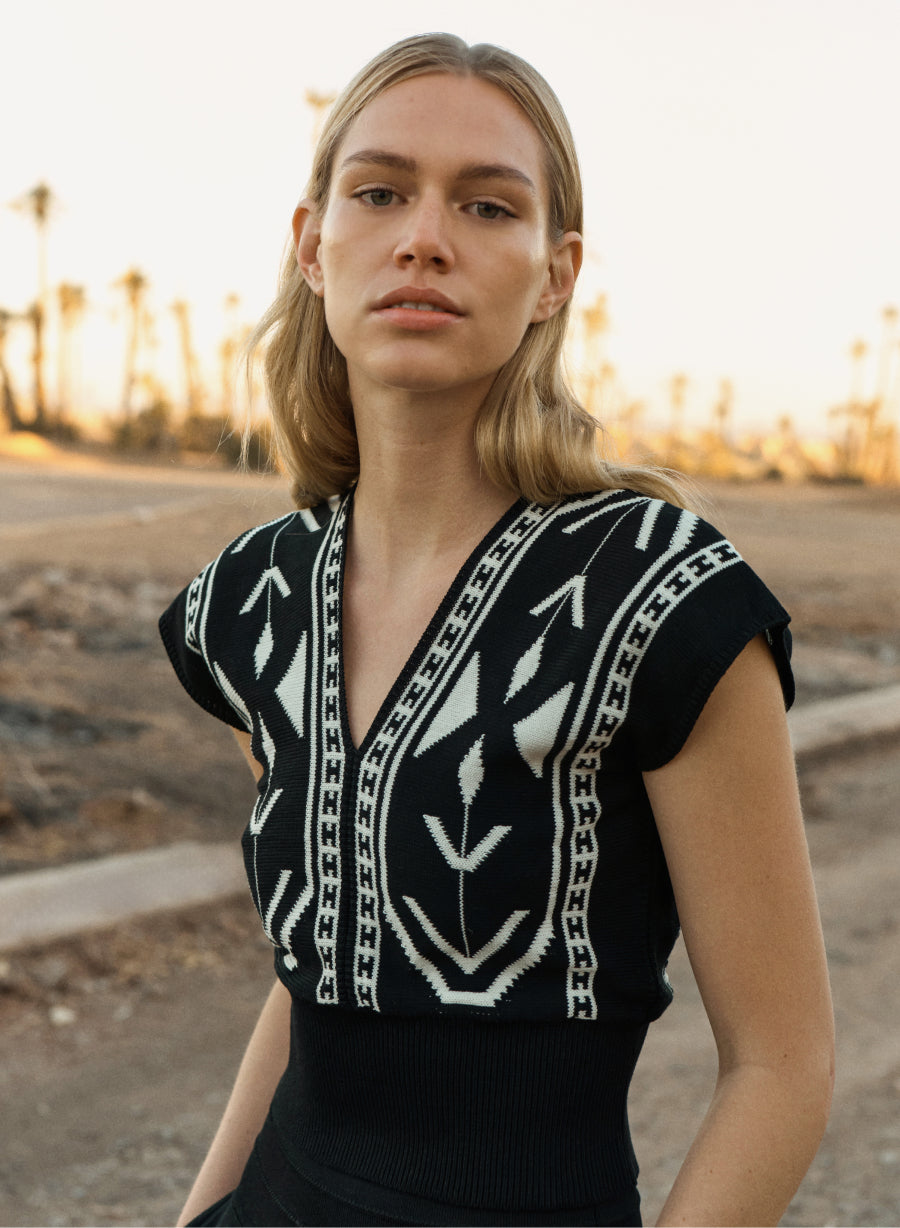 Molli - Luxury Knitwear for Women