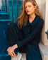 Chemise de luxe femme - Chemise en maille col volanté nuit-bleu électrique