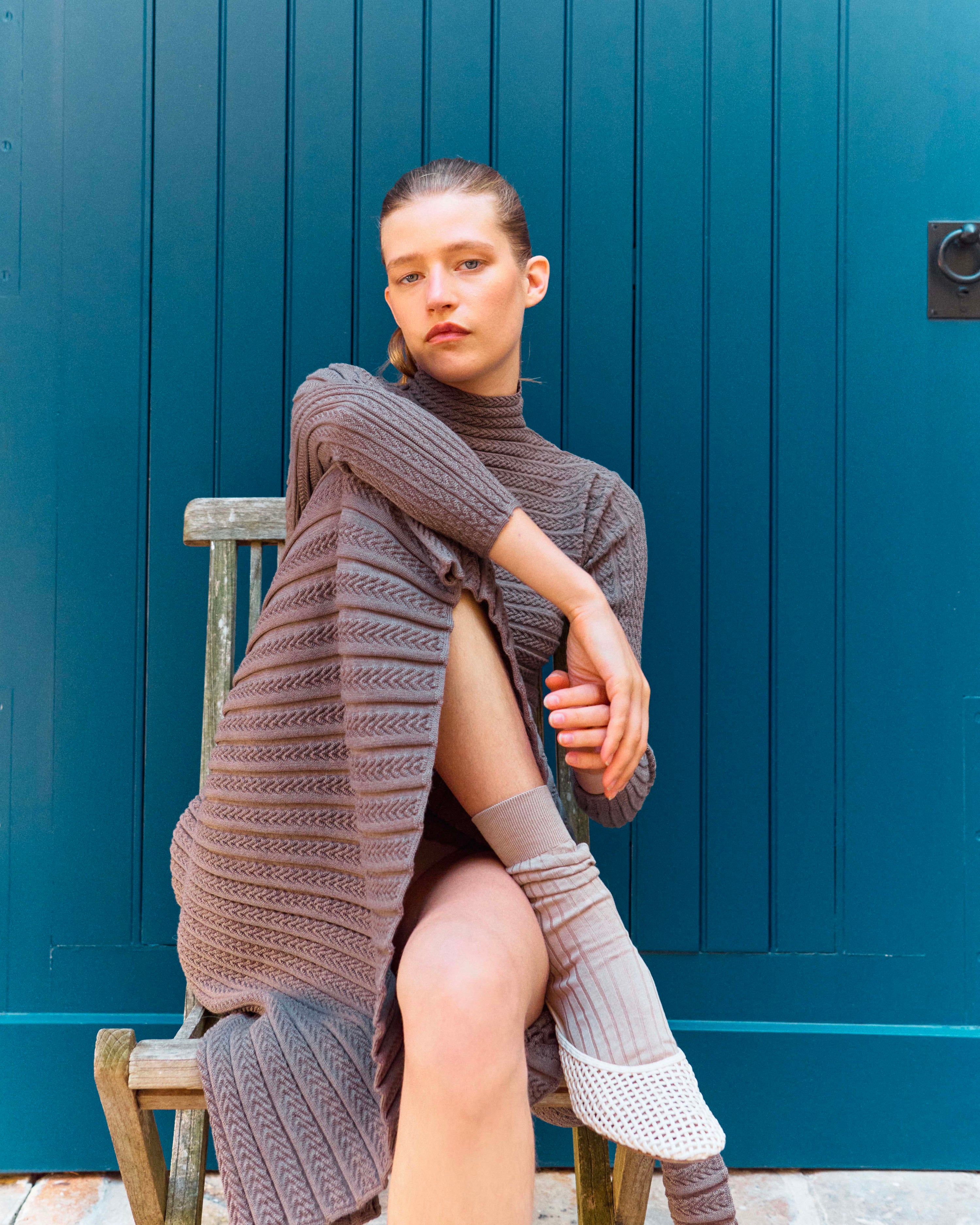 Robe longue maille plissée châtaigne - Vêtement en maille de luxe Molli