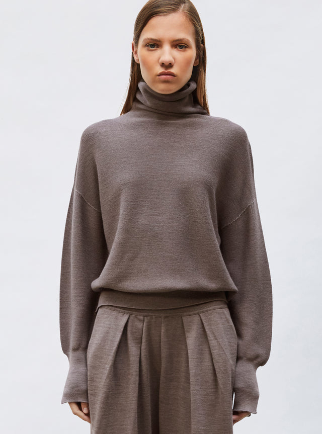 pull fin col montant - Image principale