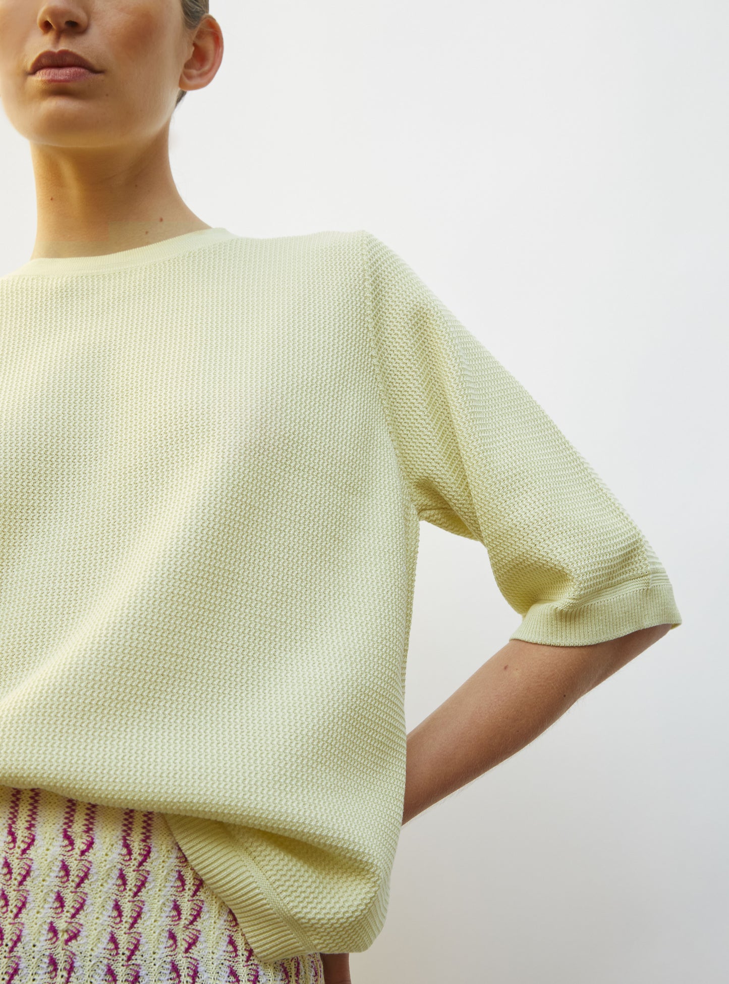 top in fine wavy knit