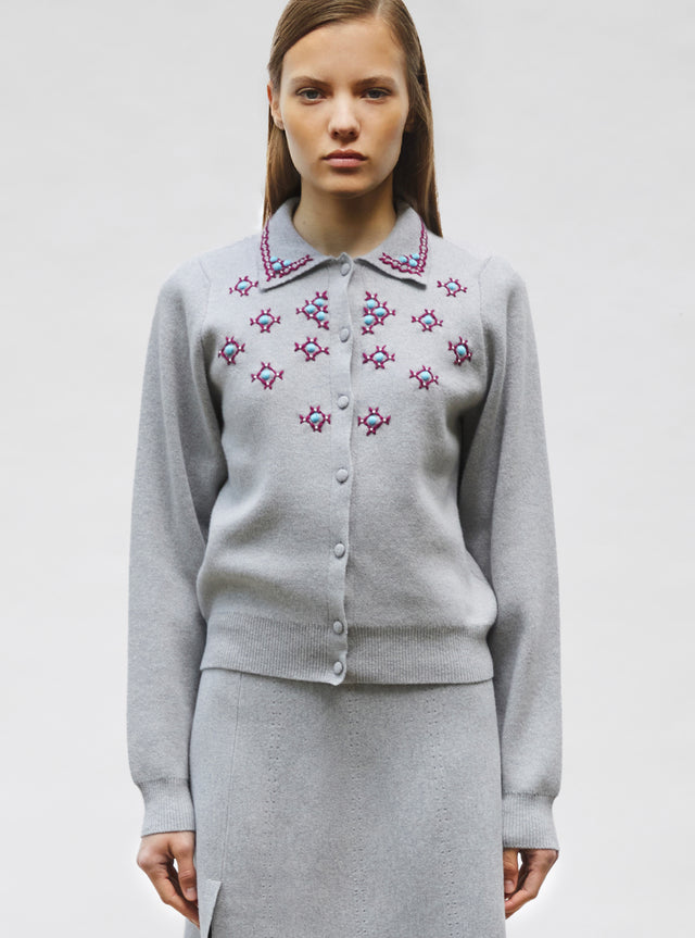 cardigan maille brodé main - Image principale