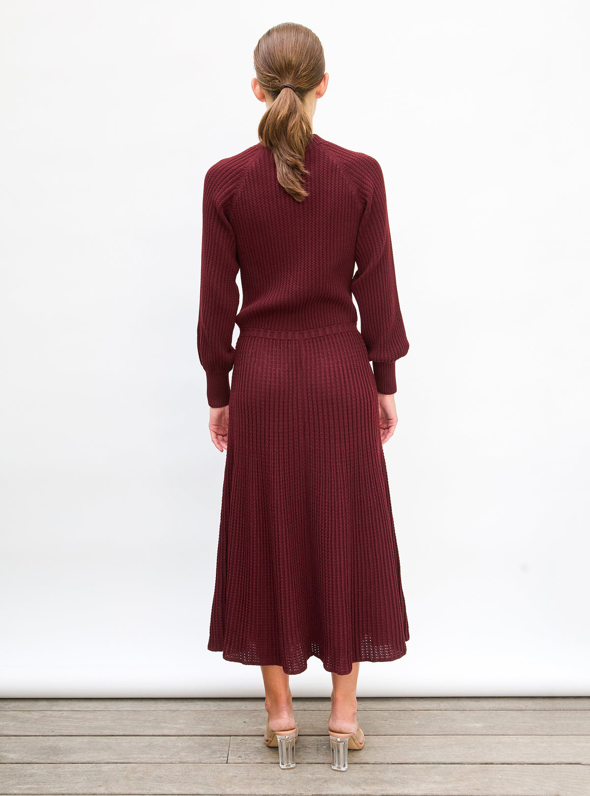 Robe de luxe femme - Robe fluide maille ondulée amarante