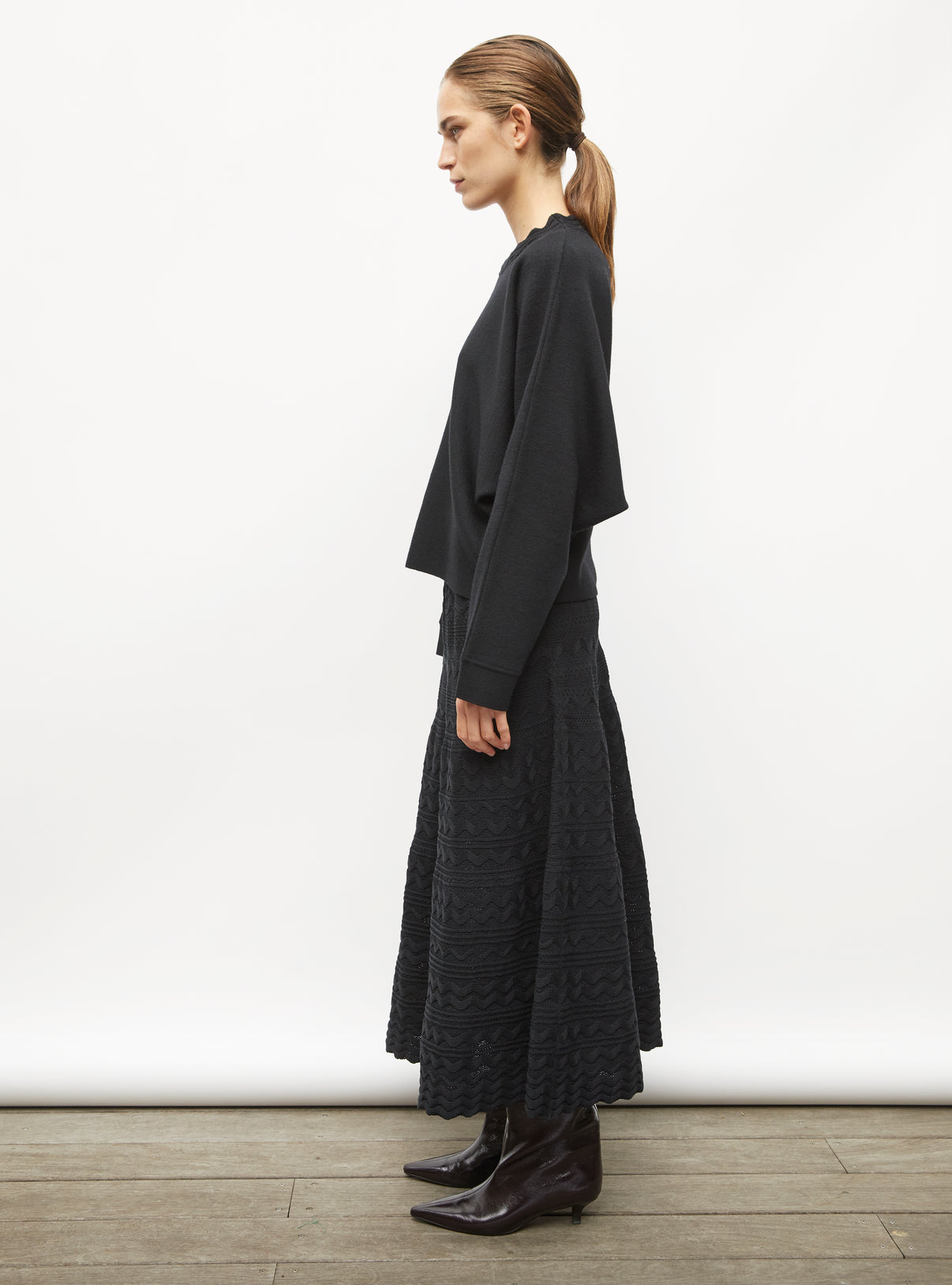 Top couture col croquet noir profond - Top de luxe