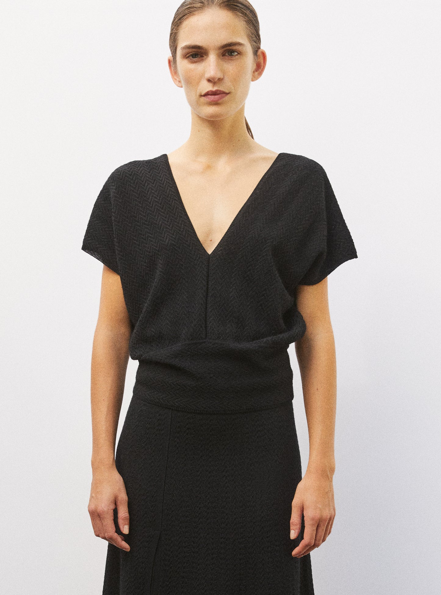 Top V maille chevron molli noir profond - Vêtement en maille de luxe Molli