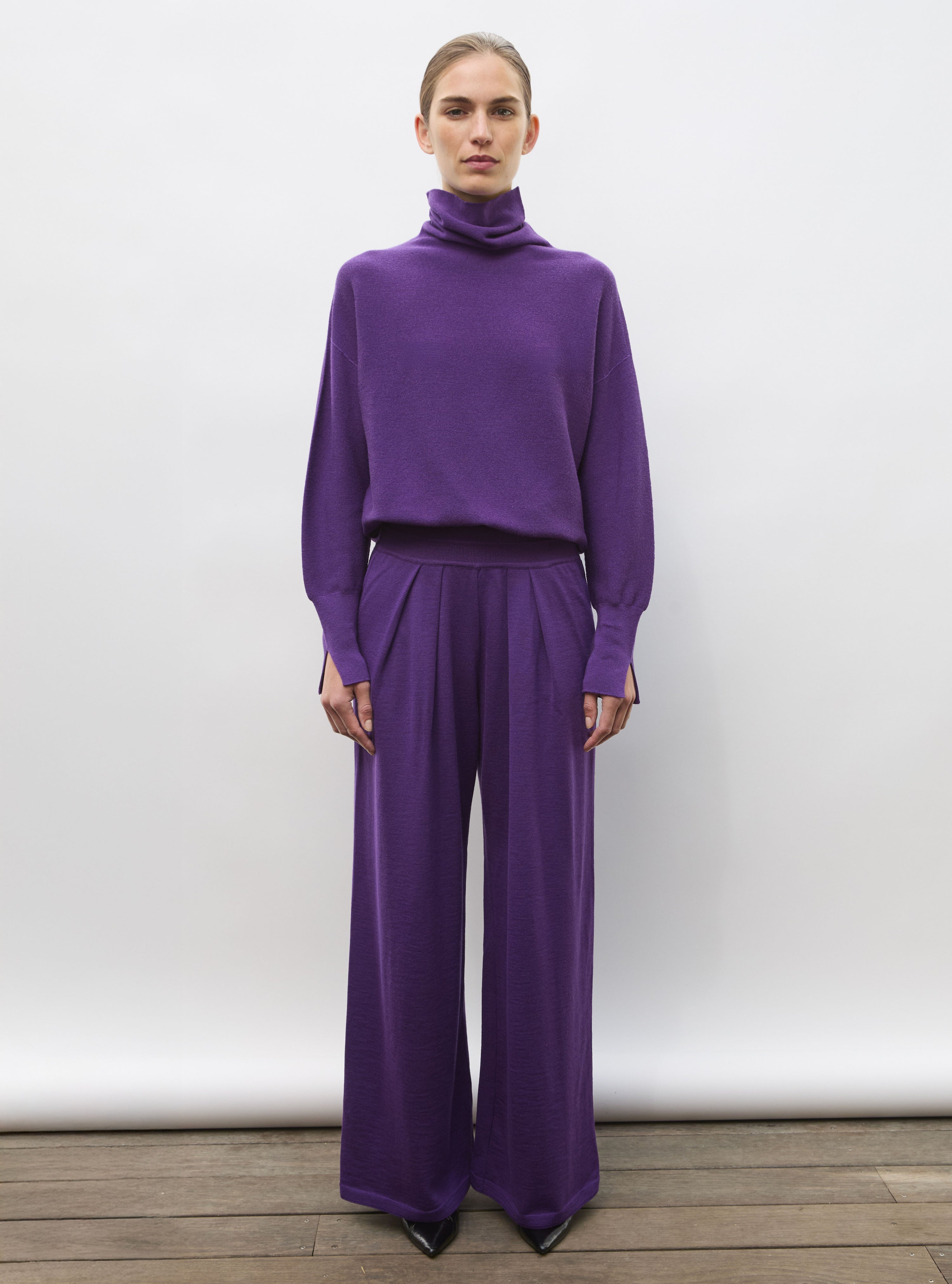 Pull fin col montant violet profond - Vêtement en maille de luxe Molli
