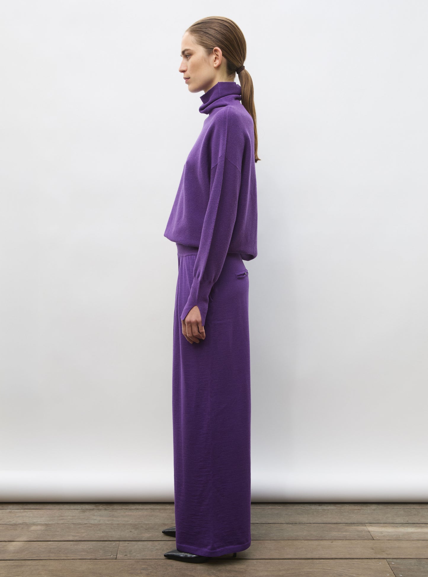 Pull fin col montant violet profond - Pull de luxe