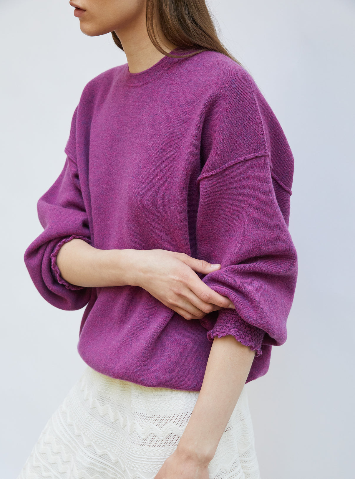 Sweat loose finitions smockées fruits rouges - Sweat de luxe