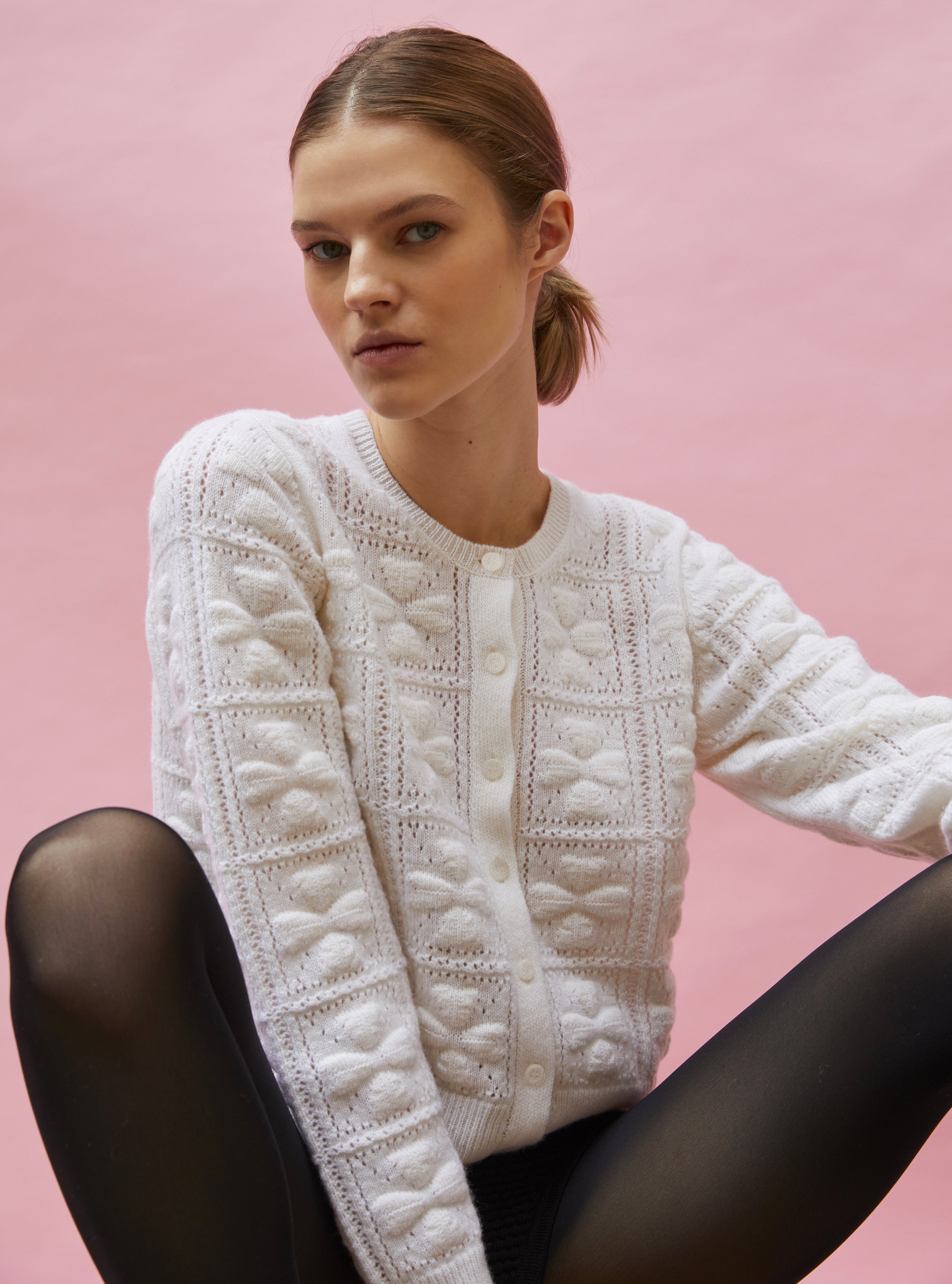 Cardigan en maille de luxe Molli - Cardigan doux maille trèfle naturel 