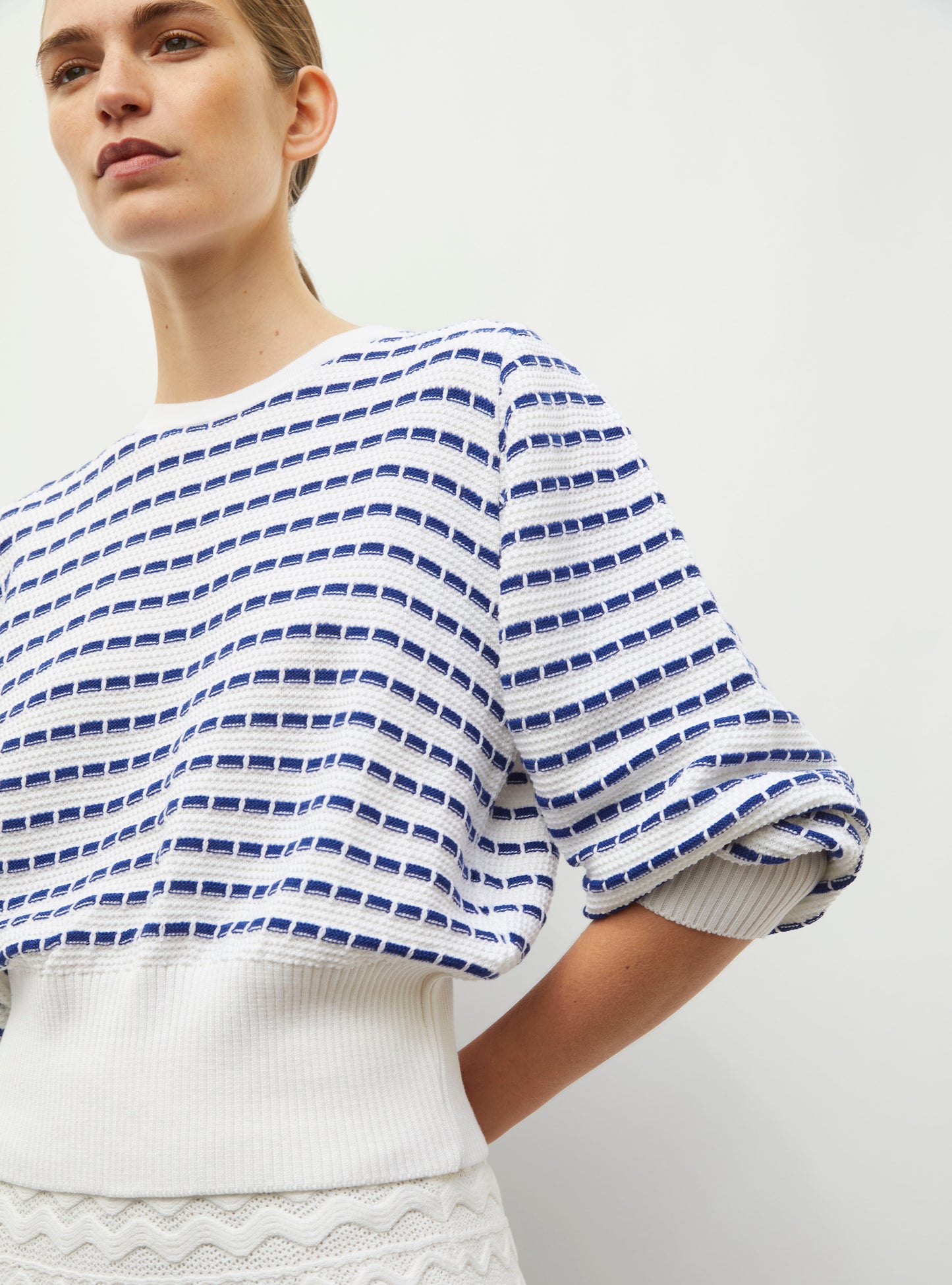 Pull en maille de luxe Molli - Pull manches blousantes milk-bleu faience