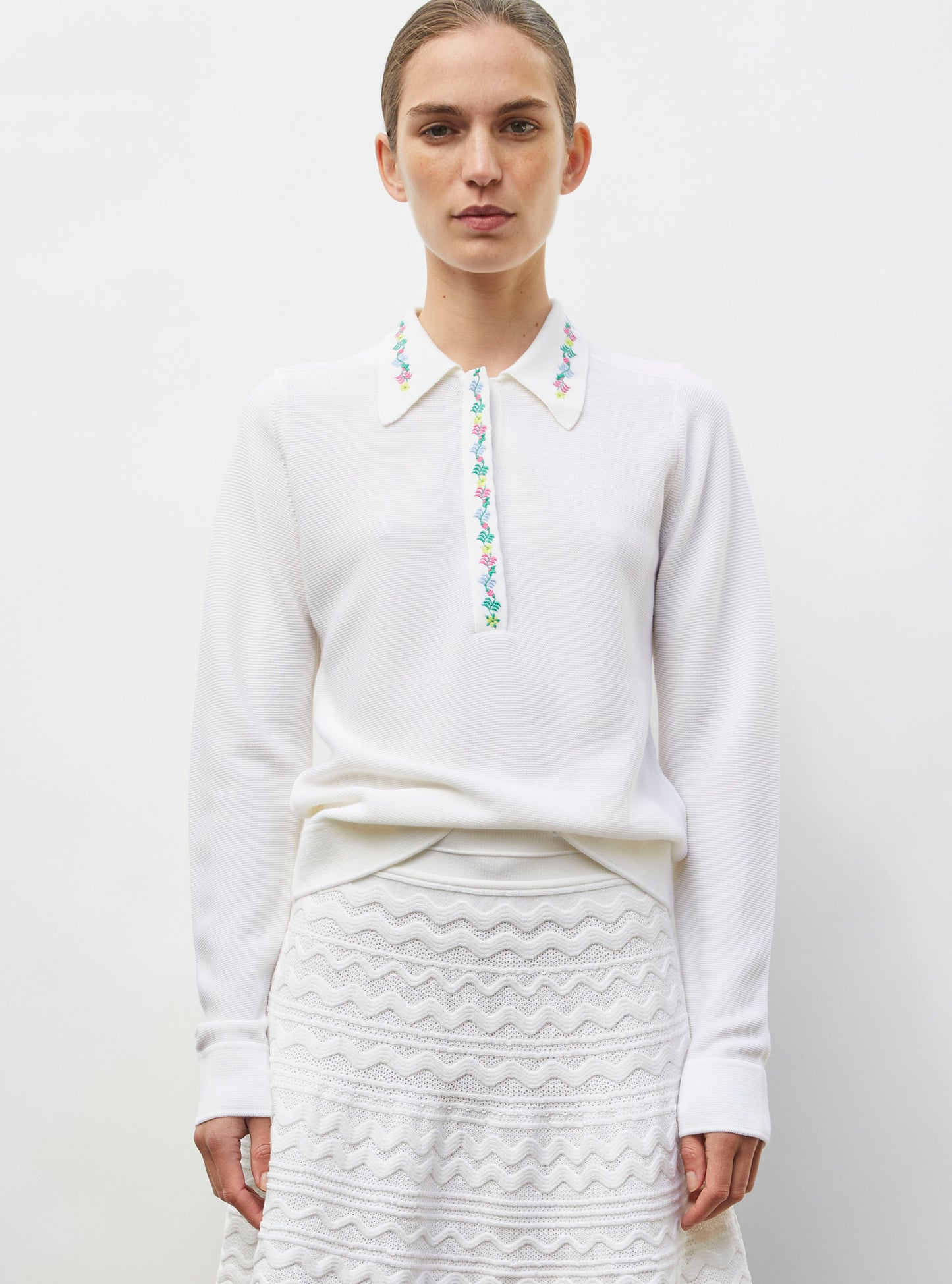 Chemise maille brodée fleurs milk - Vêtement de luxe femme