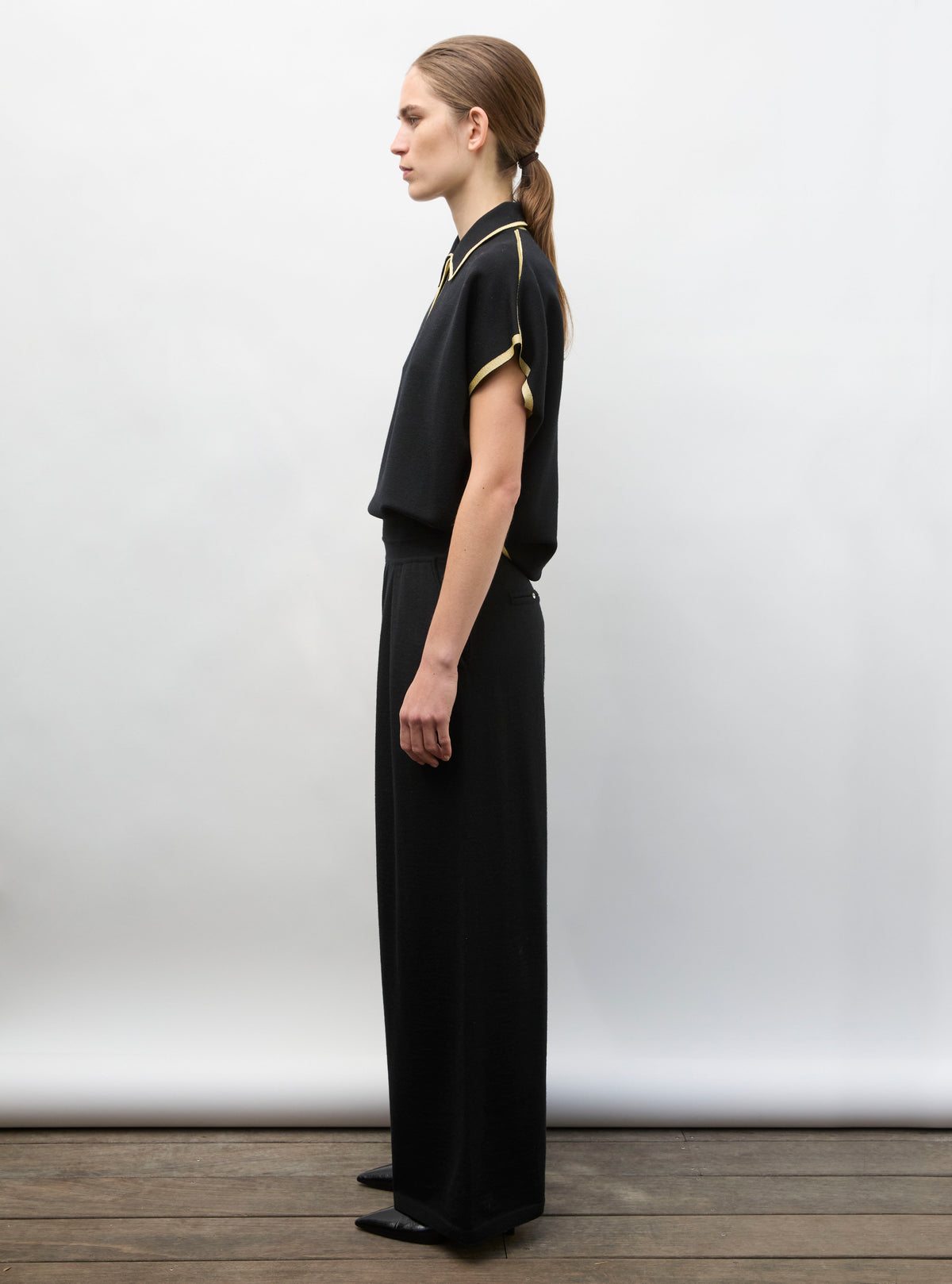 Top ample maille col gansé noir profond-or - Top de luxe