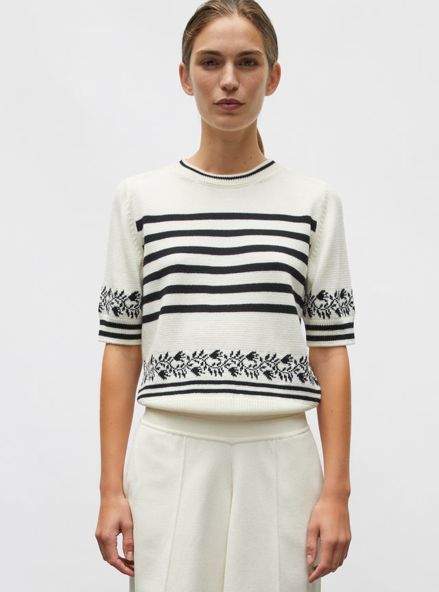 sailor top with floral trim - Image principale