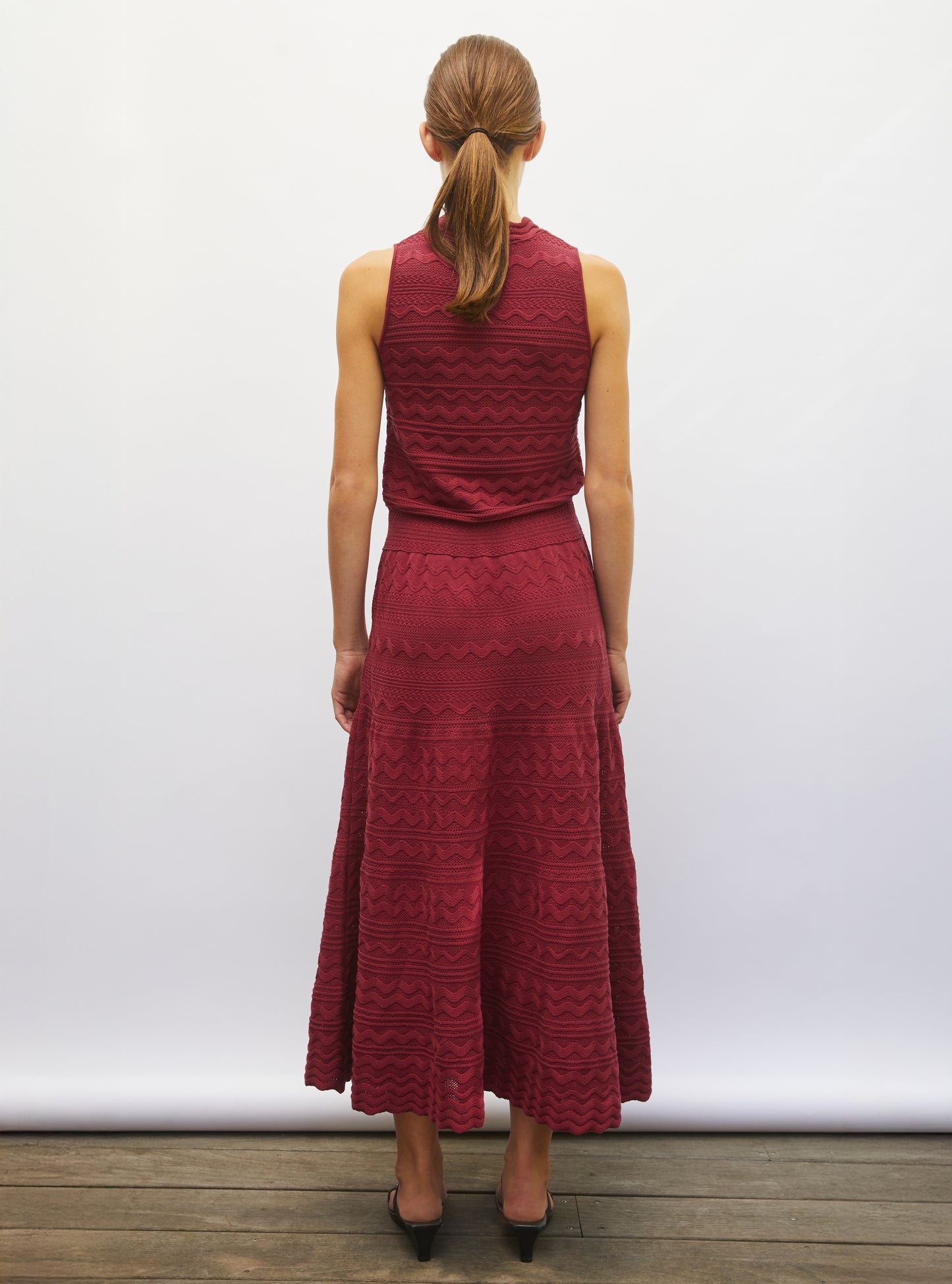 Robe longue en maille croquet rouge brûlé - Vêtement de luxe femme