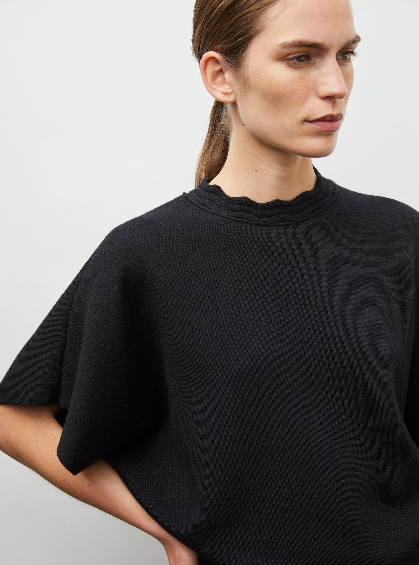 Top sans manches col croquet noir profond - Vêtement de en maille luxe Molli