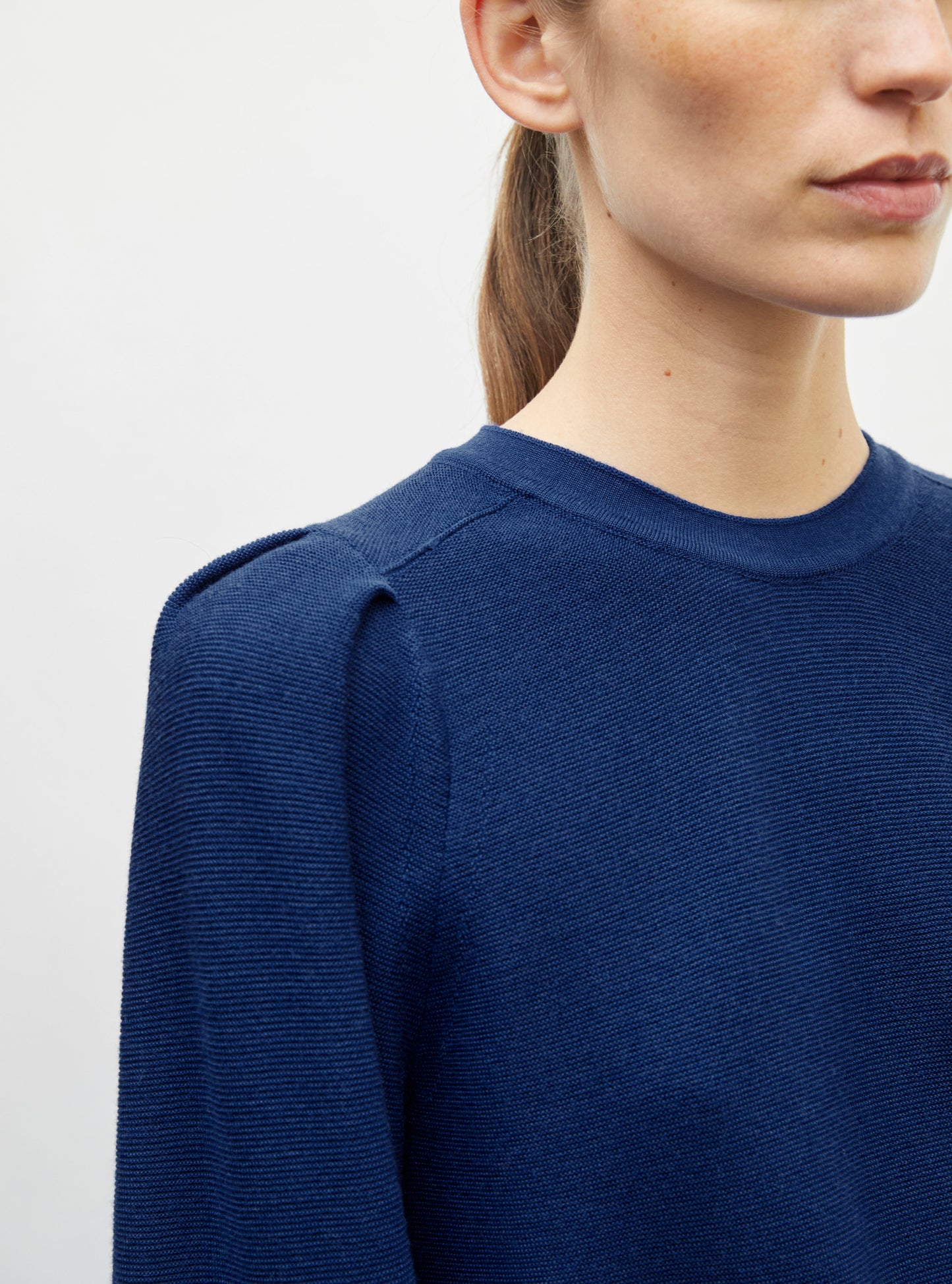 Pull en maille de luxe Molli - Pull fin manches froncées bleu faience