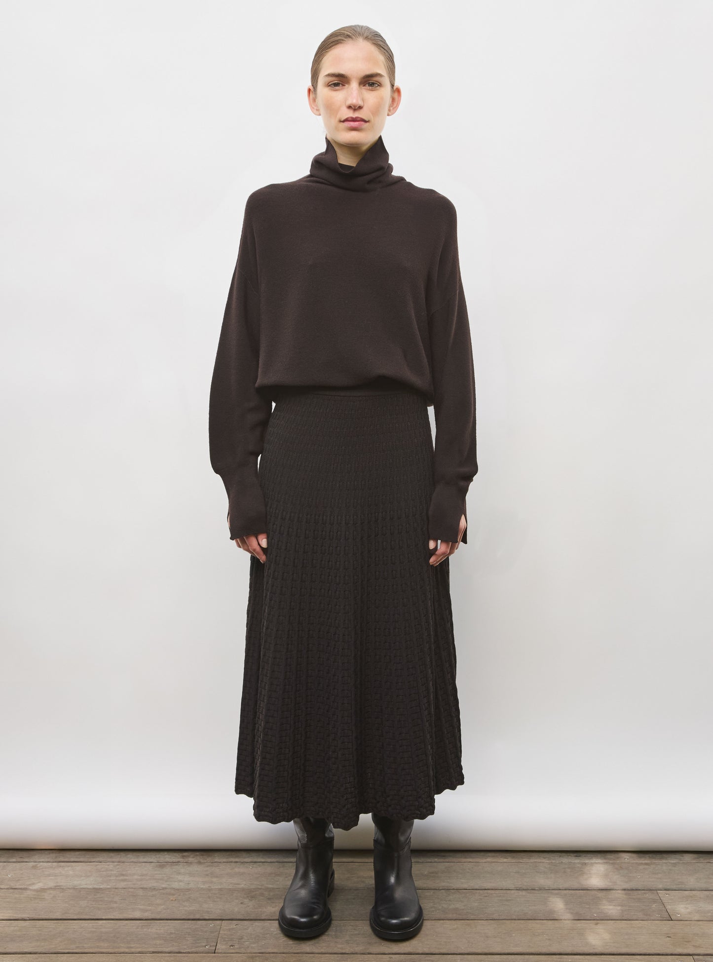 Jupe longue maille cannage ebene-noir profond - Vêtement en maille de luxe Molli