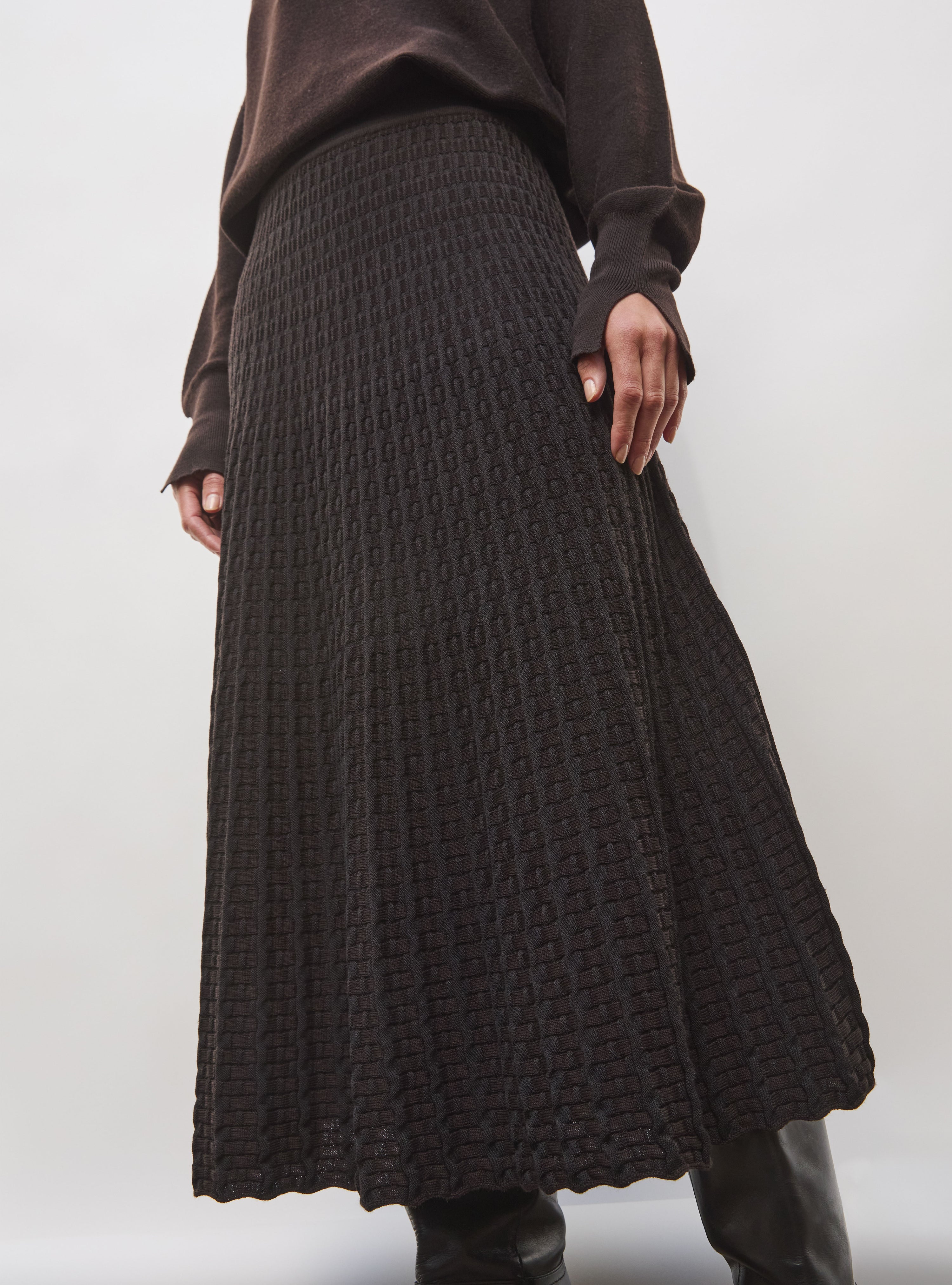 Jupe longue maille cannage ebene - Vêtement en maille de luxe Molli